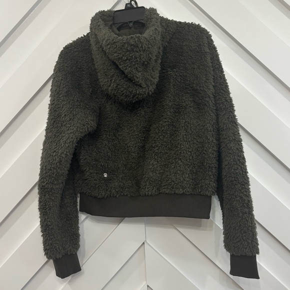 NWT Lululemon Oh So Sherpa Half Zip Pullover In Dark Olive Green Size 4 - Picture 3 of 8